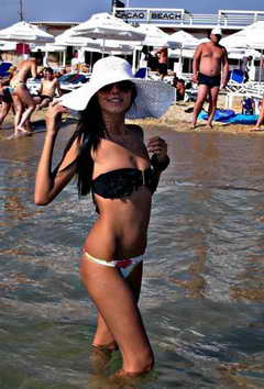 rich girl looking for men in Satellite Beach, Florida