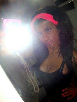 a single girl looking for men in Sayreville, New Jersey